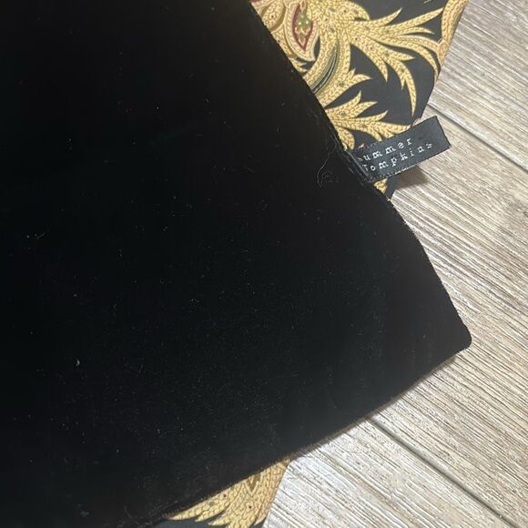 Summer Tompkins Velvet Lined Scarf - Picture 3 of 3